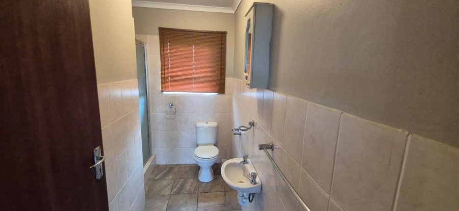 To Let 3 Bedroom Property for Rent in Dana Bay Western Cape